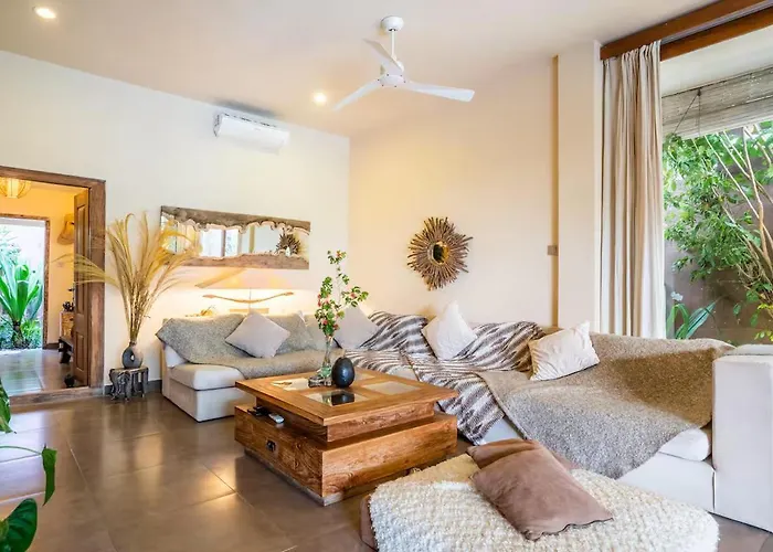 Appartamento Cc- Cosy 2bdrs - Enclosed And Open Living Area Seminyak